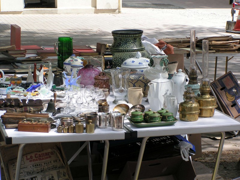 tours-troedelmarkt