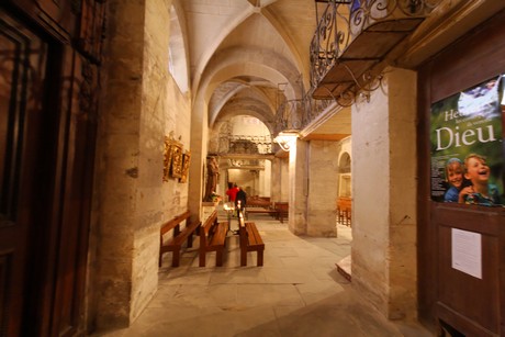 uzes-Kathedrale