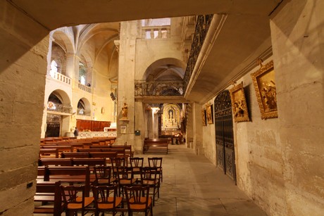 uzes-Kathedrale