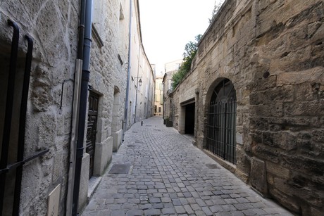 uzes