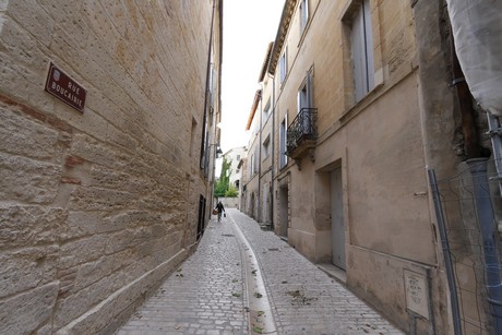 uzes