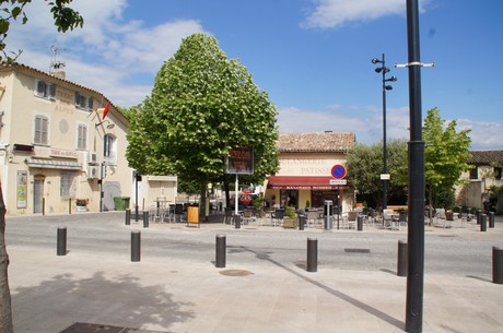 Venelles