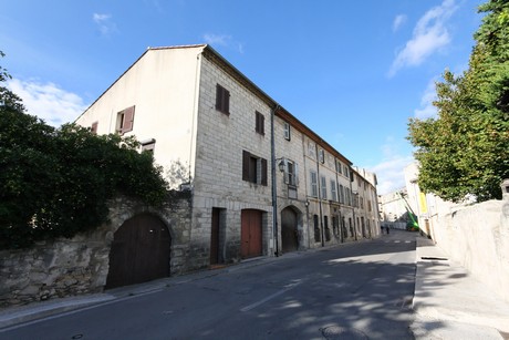 villeneuve-les-avignon