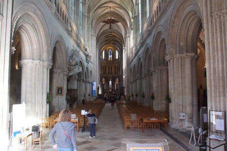bayeux